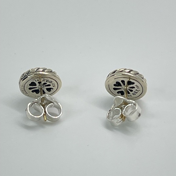 David Yurman Cookie Cutter Earrings with Black Onyx & 14k Gold - Picture 12 of 14